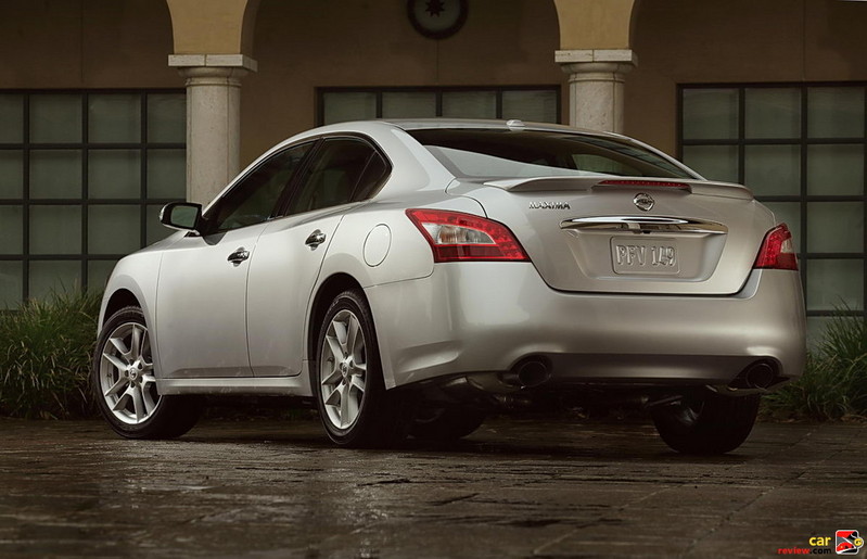 13263861062011_nissan_maxima_07.jpg